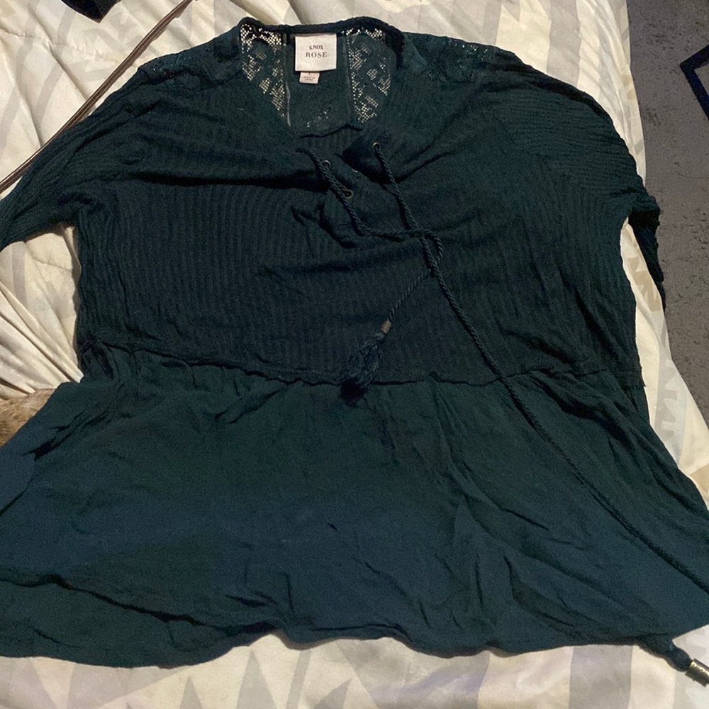 Green flowy t shirt
